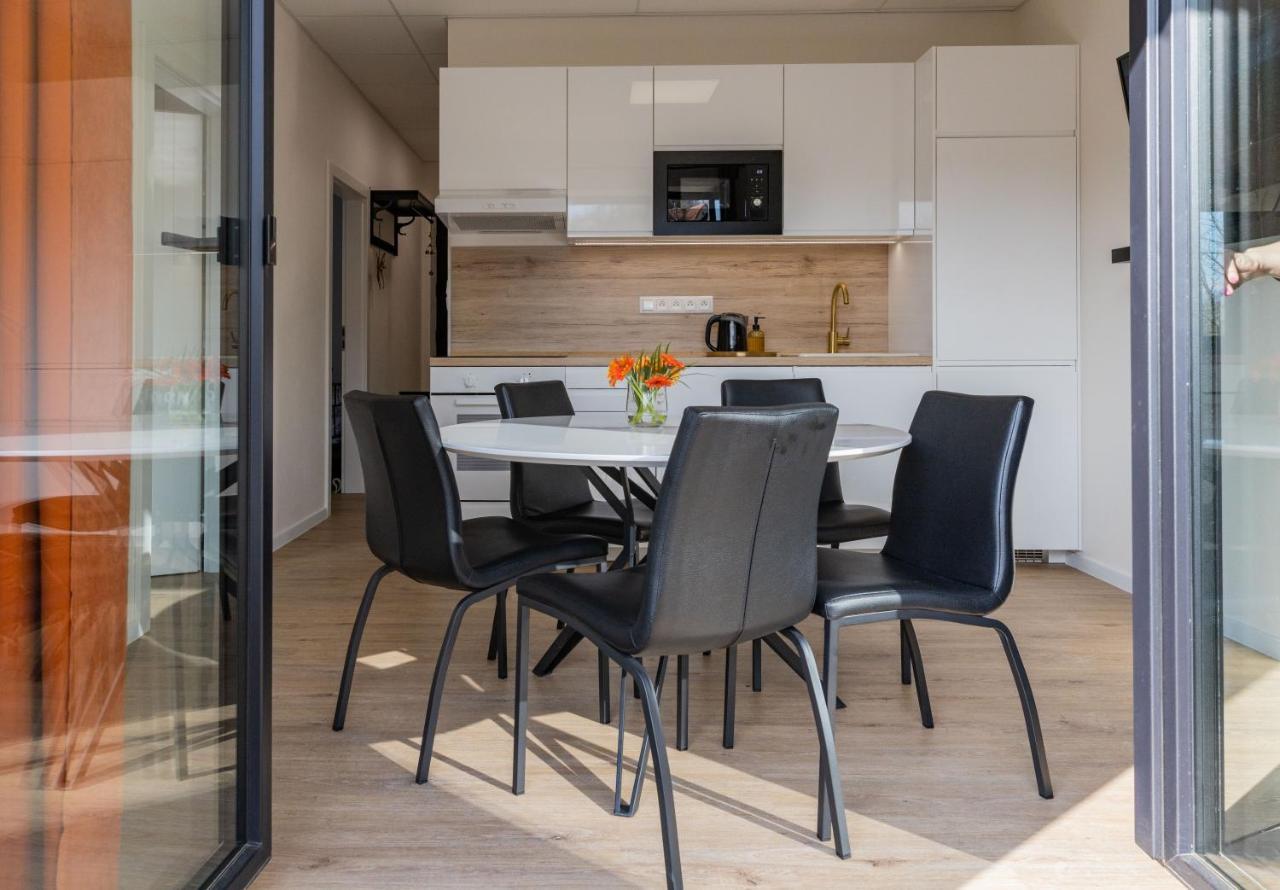Sunny Apartment With Free Parking Зволен Екстер'єр фото